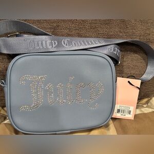 Juicy Couture OBSESSION CROSSBODY
COLOR: Blue